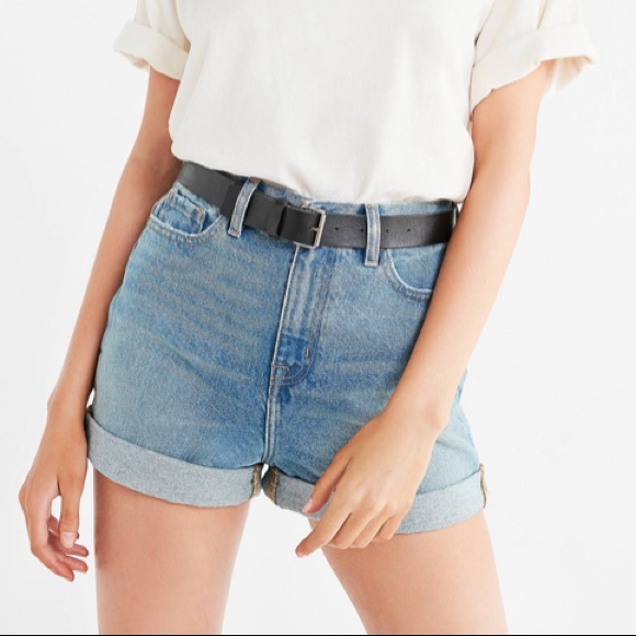 urban outfitters mom shorts